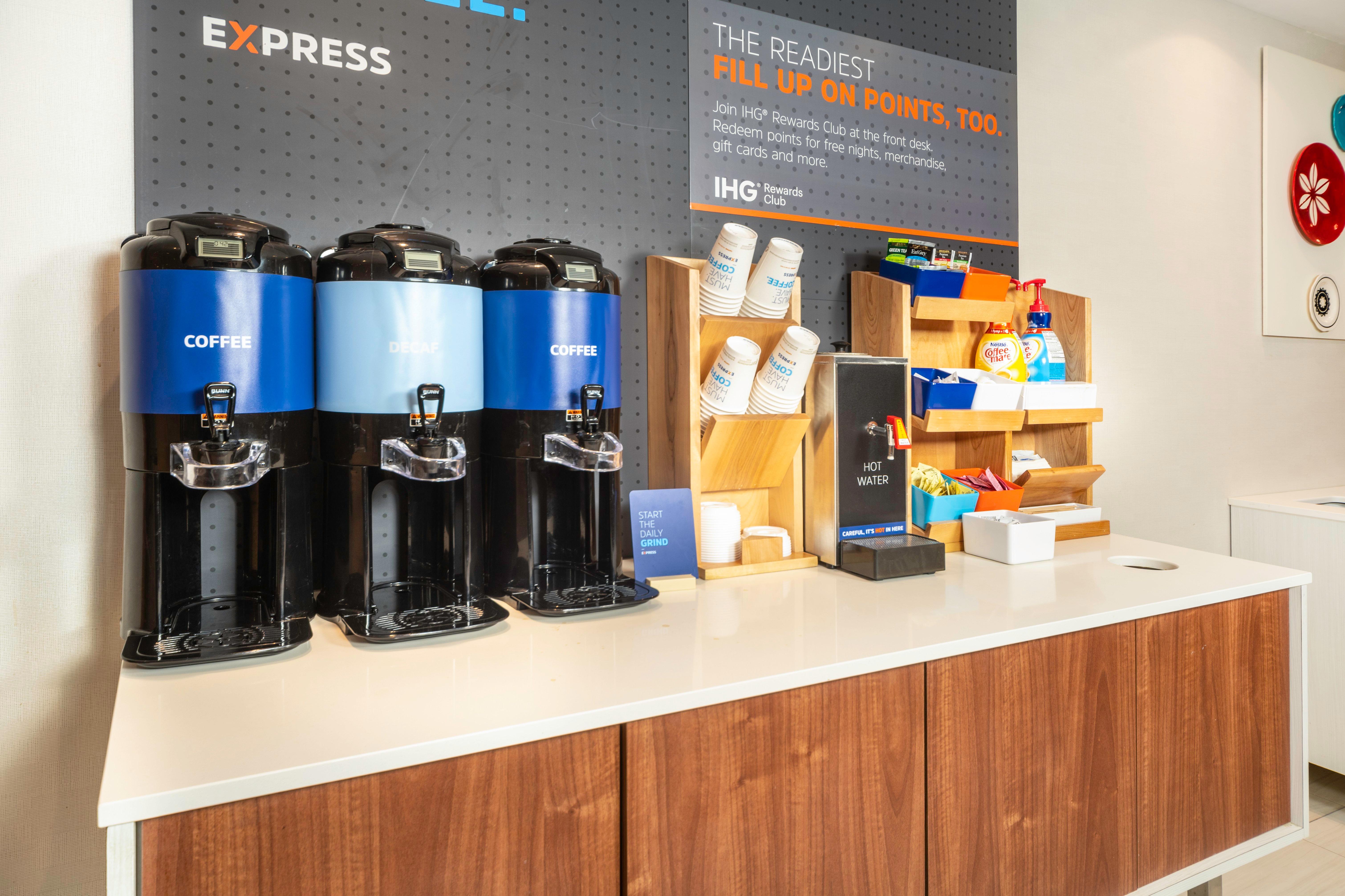 Holiday Inn Express Rochelle By Ihg Bagian luar foto