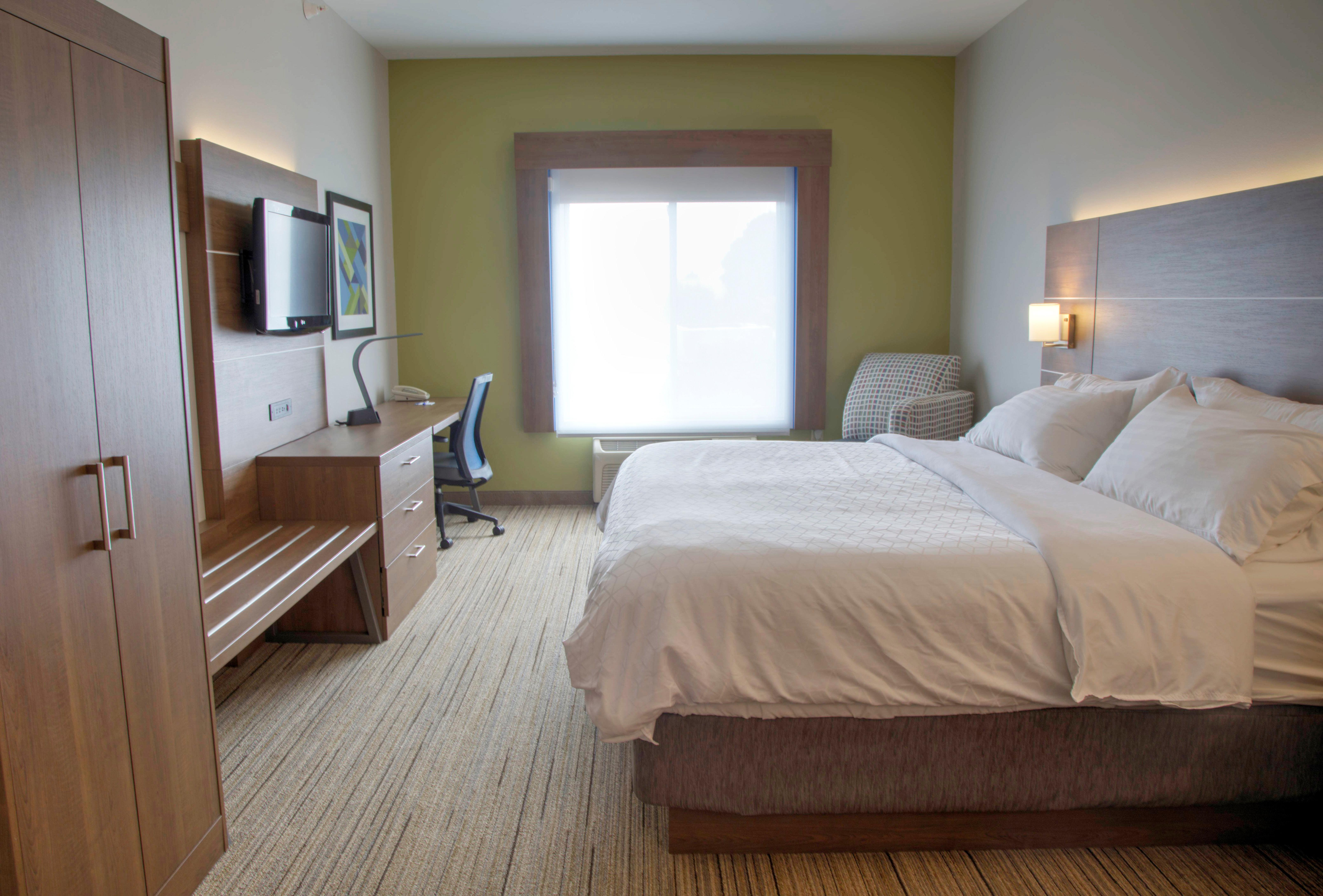 Holiday Inn Express Rochelle By Ihg Bagian luar foto
