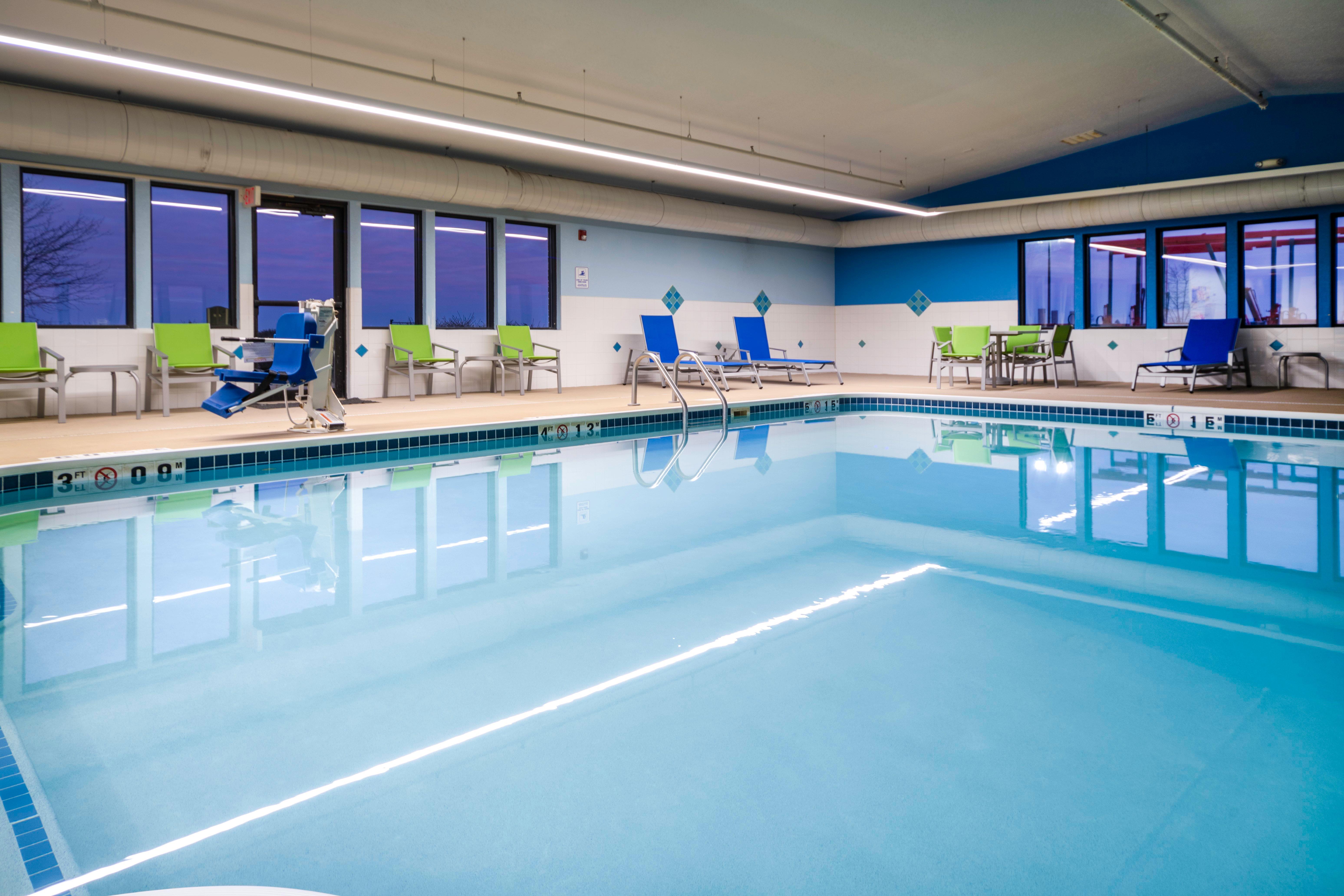 Holiday Inn Express Rochelle By Ihg Bagian luar foto