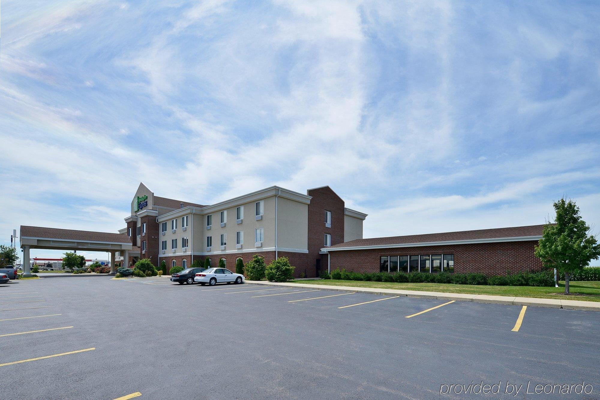Holiday Inn Express Rochelle By Ihg Bagian luar foto
