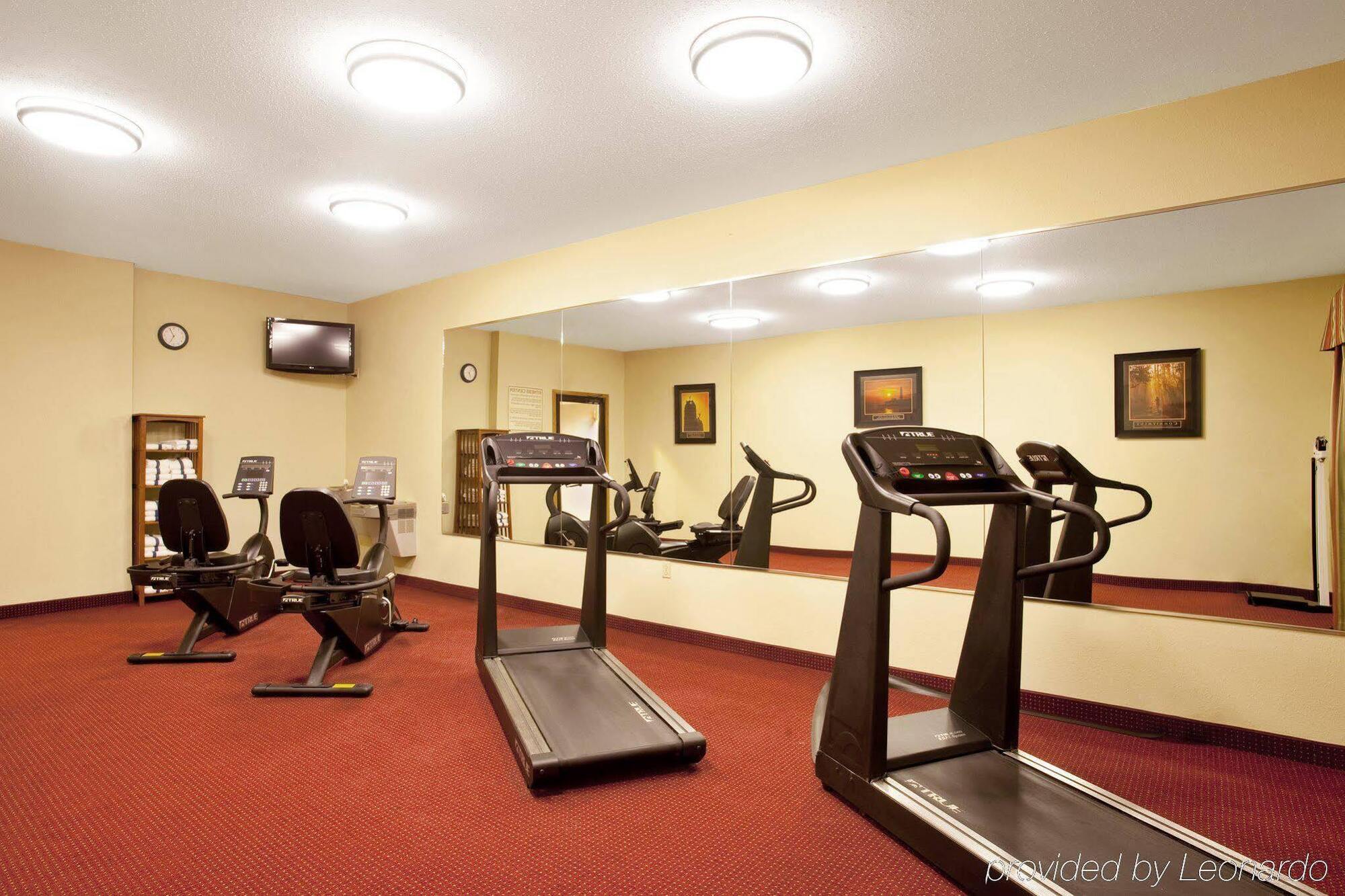 Holiday Inn Express Rochelle By Ihg Bagian luar foto
